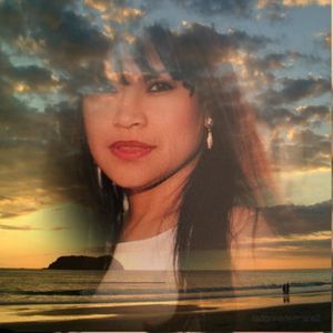 Meet your Posher, Evelyn